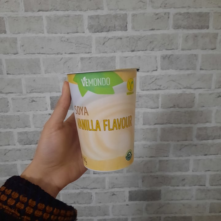 review photo of Vemondo soia vanilla flavour shared by @michela98 on 22 Oct 2022 - review