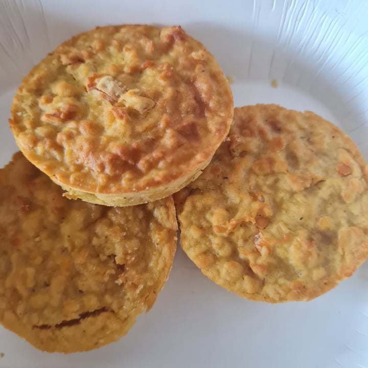review photo of Veg Eat gastronomia biologica da asporto tortini di lenticchie rosse shared by @dana03 on 01 Mar 2022 - review