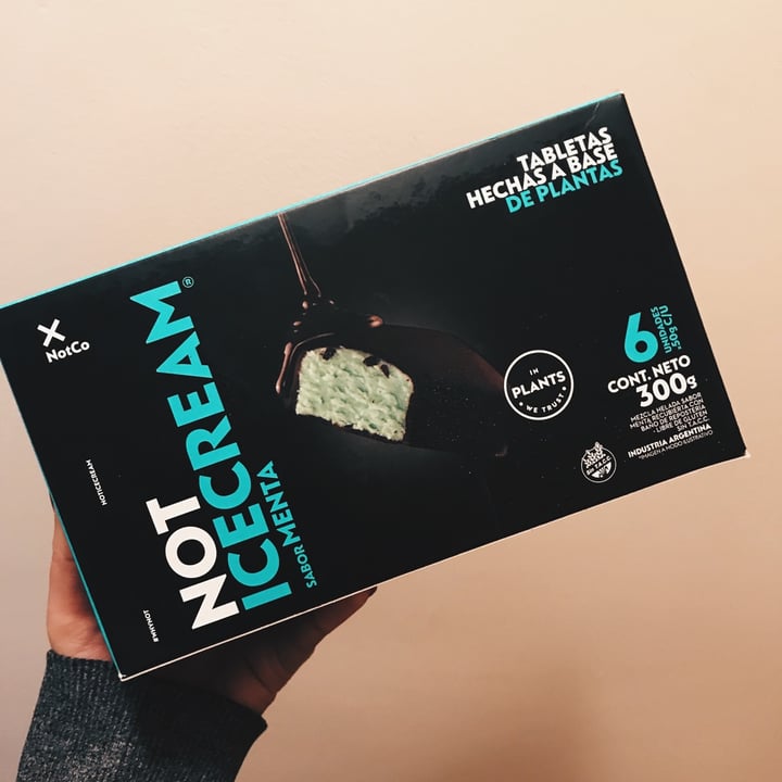 photo of NotCo Not Icecream Sabor Menta shared by @vallestevez on  20 Sep 2021 - review