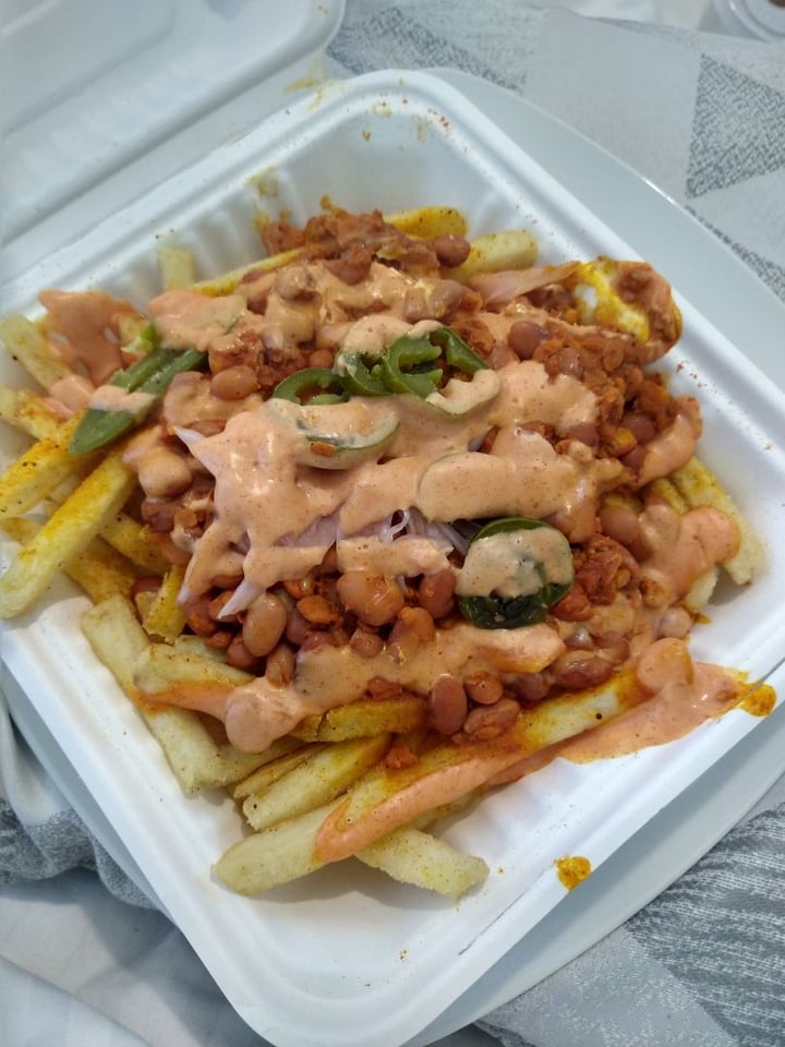 photo of Fat Vegan Papanachos shared by @andquintero08 on  16 Jun 2020 - review