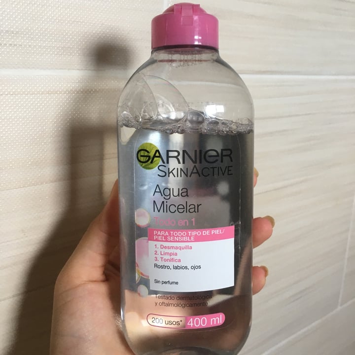 review photo of Garnier Agua micelar 5 en 1 shared by @caroacosta on 12 Jun 2021 - review