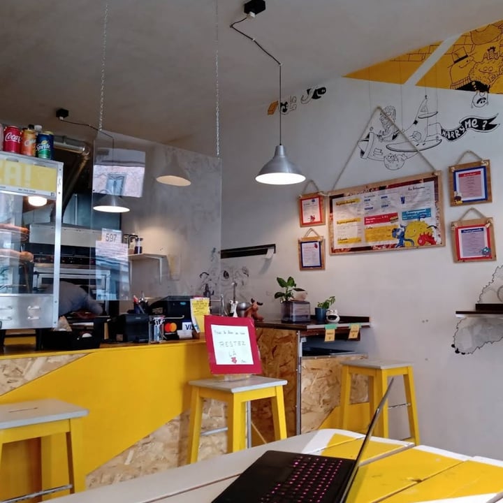 review photo of Attaboy, pizzeria de quartier Vegan Poutine shared by @victormarsik on 06 Nov 2022 - review