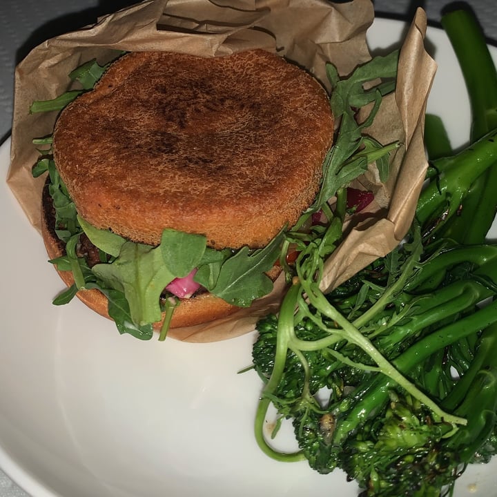 photo of Veggie Grill Beyond Burger shared by @forhailey on  01 Jul 2021 - review