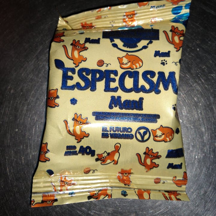 review photo of Un Rincón Vegano Especismo Cero Alfajor Relleno De Mani Con Baño De Repostería Blanco shared by @jimes on 04 Jun 2021 - review