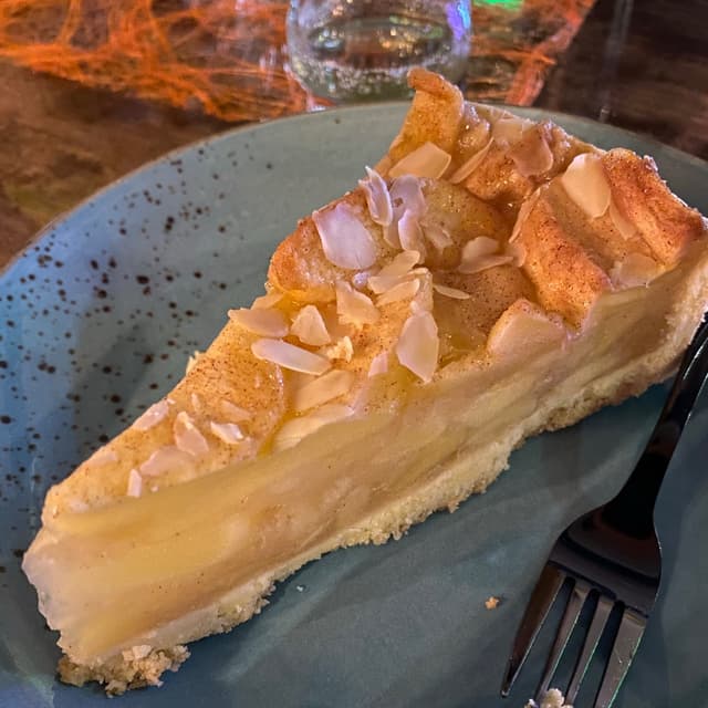 「Apfelkuchen」の料理の写真