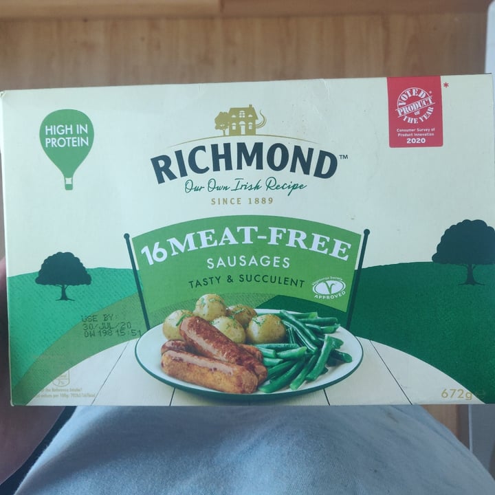 photo of Richmond Richmond Meat Free Sausages shared by @evan3233 on  02 Aug 2020 - review