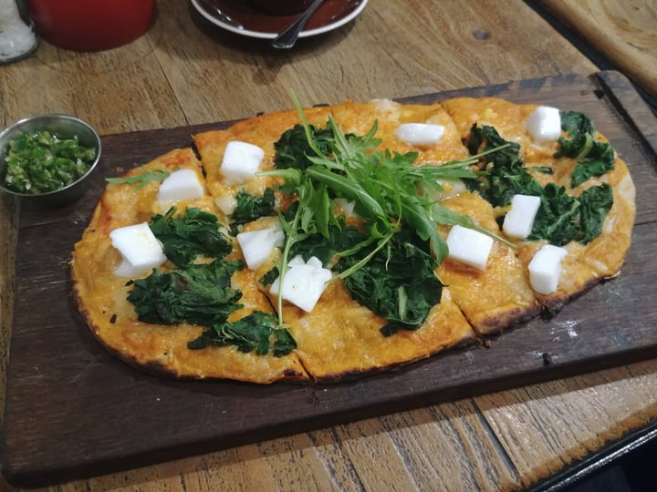 photo of Knead Bakery Kloof Street Spinach and 'Feta' Vegan Pizza shared by @gracec on  20 Jul 2019 - review