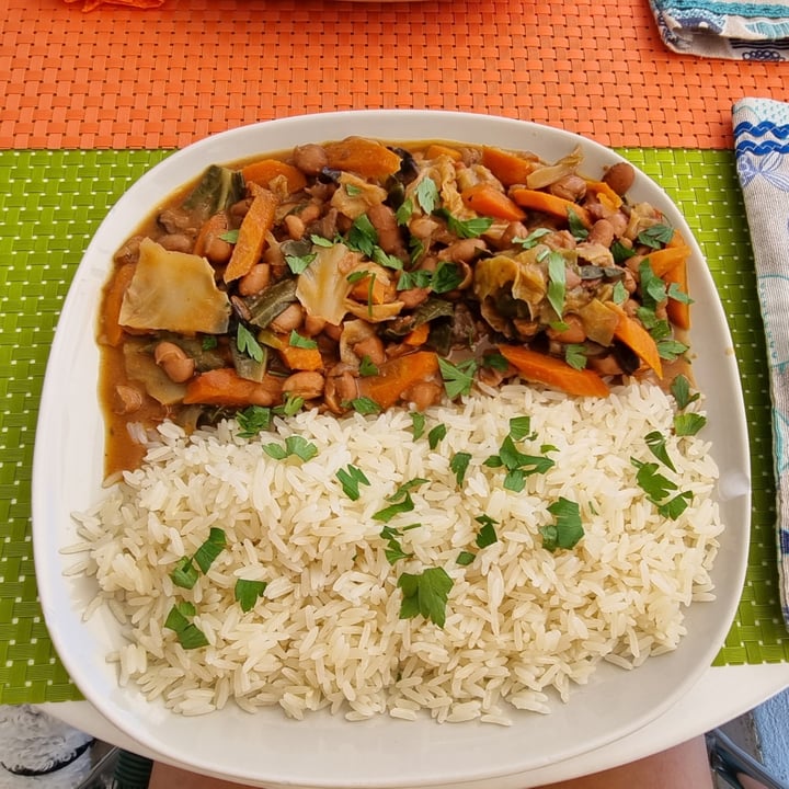 photo of Cantinho da Regina Vegan Feijoada shared by @marimedeiros on  13 Aug 2022 - review