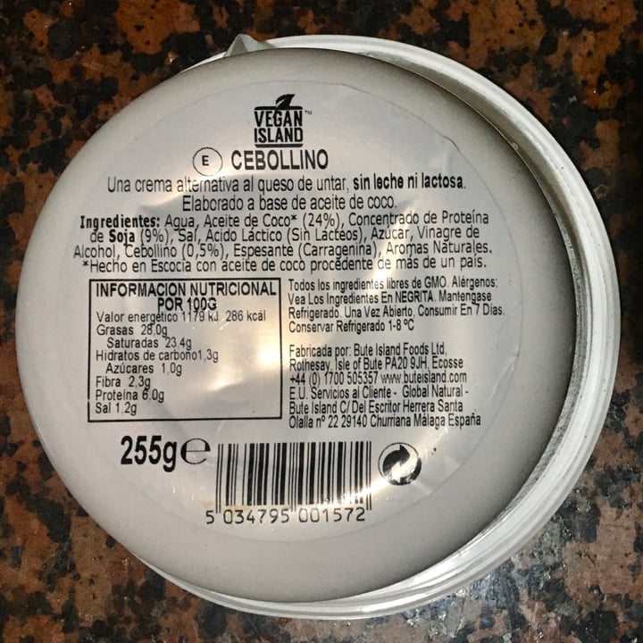 review photo of Vegan Island Chives Vegan Spread shared by @vgnisme on 29 Jan 2022 - review