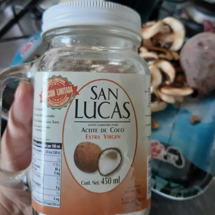 review photo of San Lucas Aceite de Coco shared by @brendalisette on 01 Mar 2022 - review