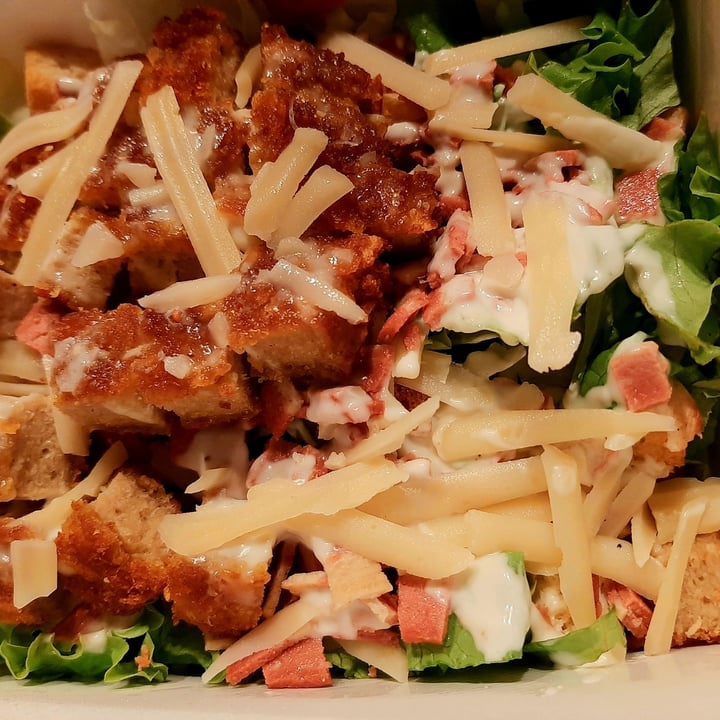 review photo of Freedom Cakes Ensalada César shared by @madridvegano on 01 Aug 2021 - review