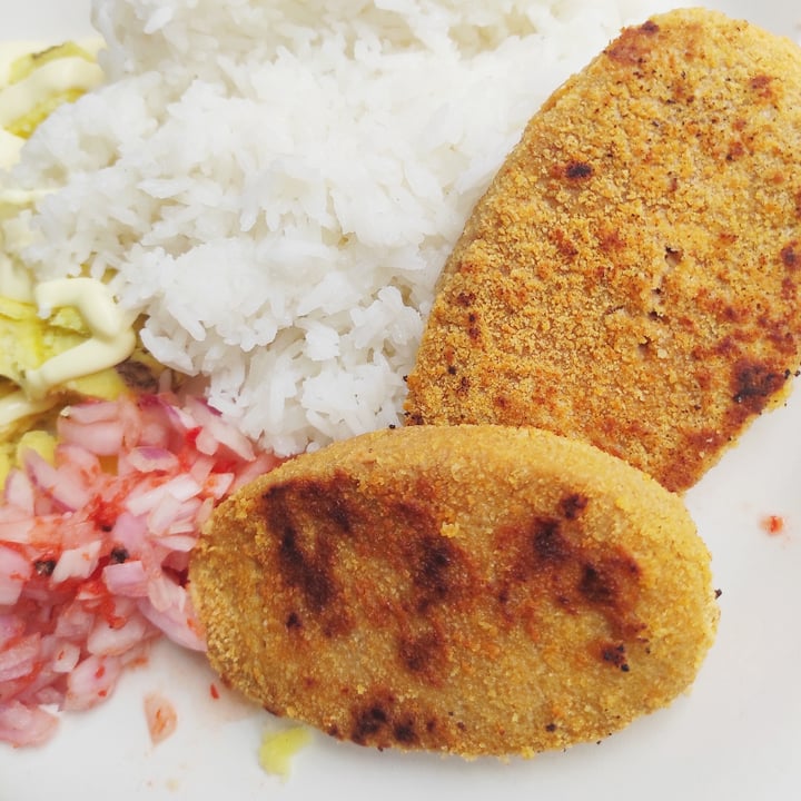 photo of Della natura Milanesa Veggie shared by @lachicadelmaiz on  10 Feb 2022 - review