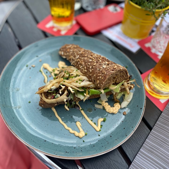 photo of Brasserie Willemientje Pulled Mushroom Baguette shared by @bronwynpaige on  28 Jul 2022 - review