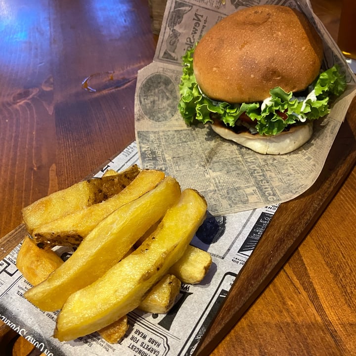 photo of BOBQ - Hamburgeria VEGGY burger shared by @ghepa76 on  31 May 2022 - review