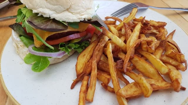Photo of the dish “Beyond Burger”
