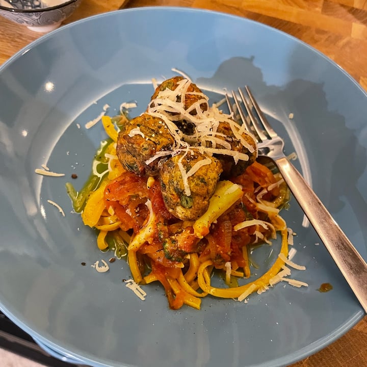 review photo shared by @rachl on 06 Oct 2022 - post