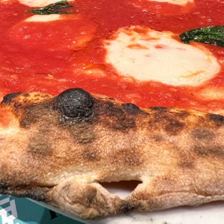 photo of Vurria- Milano Moscova Pizza margherita shared by @fsc on  24 Nov 2022 - review
