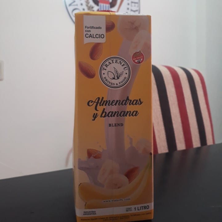 photo of Tratenfu Leche de Almendras y Banana shared by @sritawolf93 on  25 Nov 2020 - review