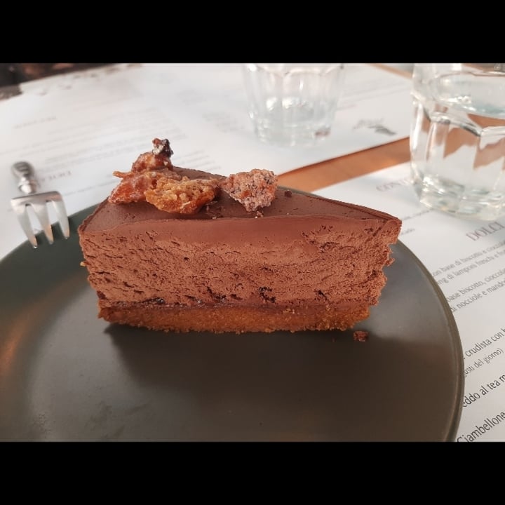 photo of Romeow Cat Bistrot Chocolate Mousse cake shared by @francesca529 on  13 Mar 2022 - review