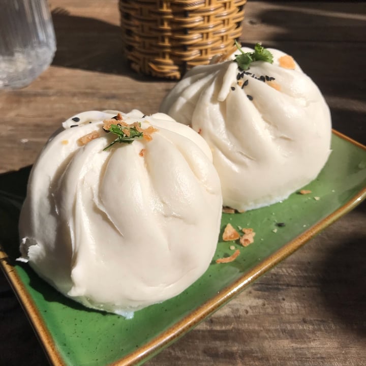 photo of Doko Demo V Bbq pork buns shared by @veggi-bella on  05 Jun 2022 - review