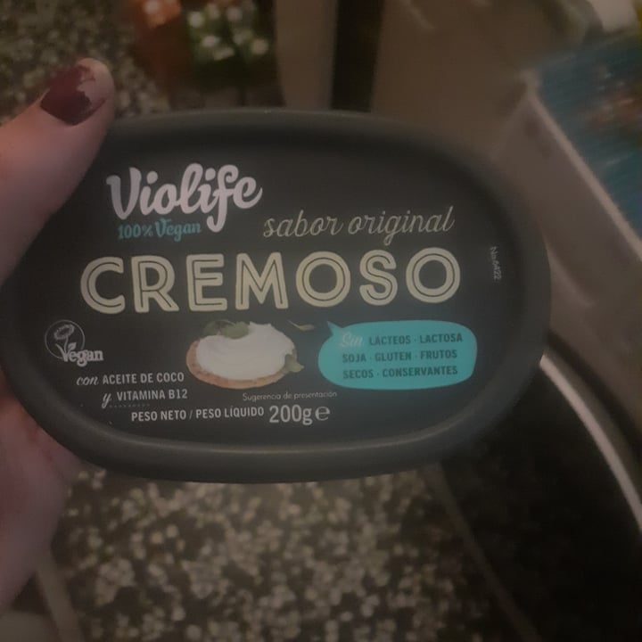 photo of Violife Queso de untar shared by @dafneblackwoods on  20 Sep 2022 - review