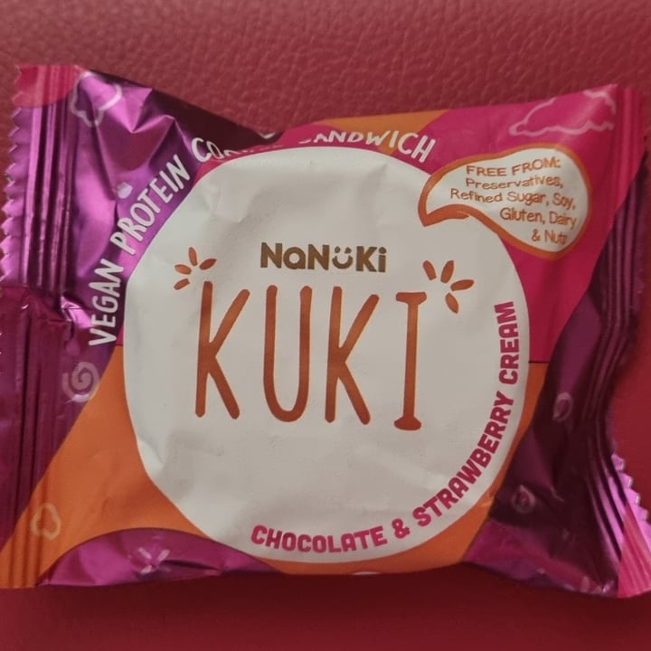 photo of Nanuki Kuki Chocolate and Strawberry Cream shared by @sunshineyum on  21 May 2022 - review