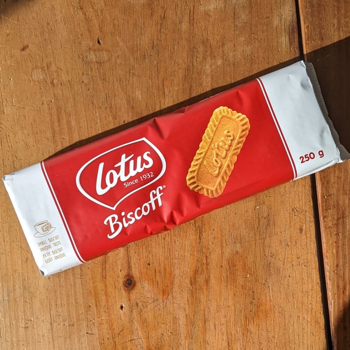 photo of Lotus Bakeries Lotus Biscoff shared by @jacintavegangal12 on  02 Oct 2022 - review