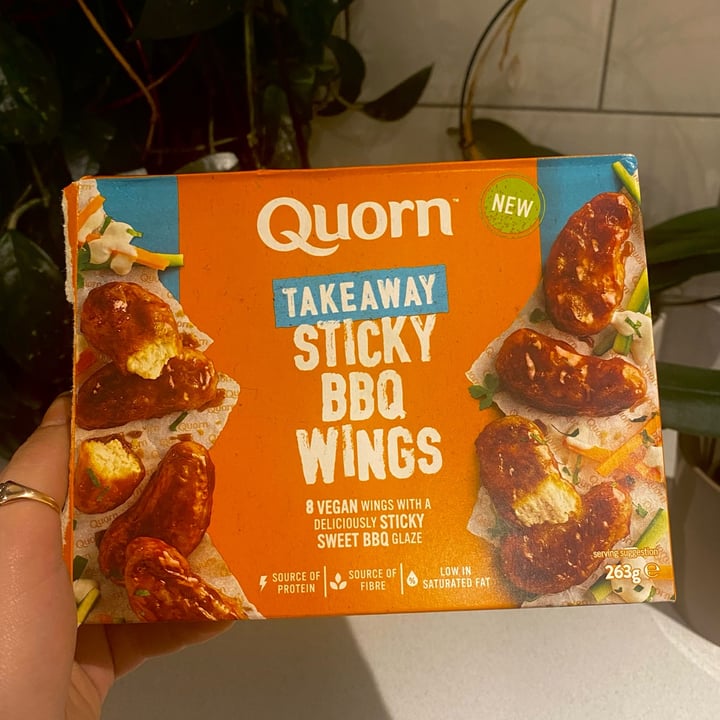photo of Quorn Buffalo Wings shared by @katienomoore161 on  13 Nov 2022 - review