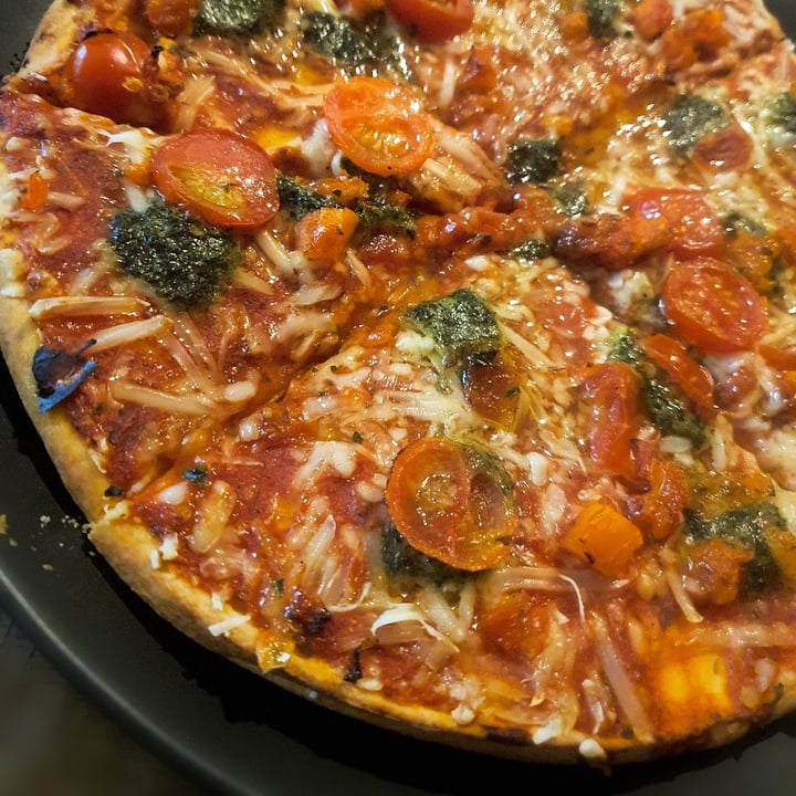 review photo of Dr. Oetker Ristorante Pizza Margherita Pomodori shared by @lauraelyna on 26 Oct 2021 - review