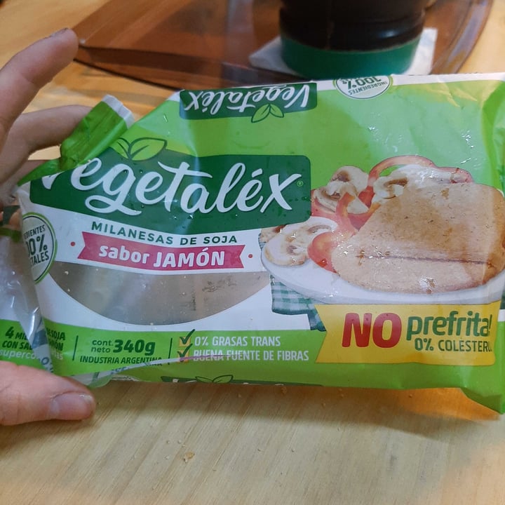 photo of Vegetalex Milanesa de Soja con sabor a Jamón shared by @reshuisis on  08 Jun 2021 - review