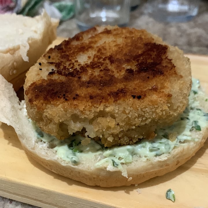 review photo of NotCo Not Chicken Burger shared by @luizaofrivia on 16 Apr 2022 - review