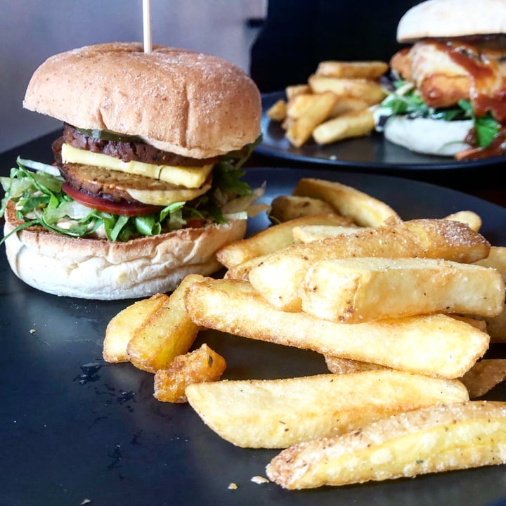 review photo of The Botanist The Royale shared by @thegreenveganqueen on 27 Mar 2018 - review