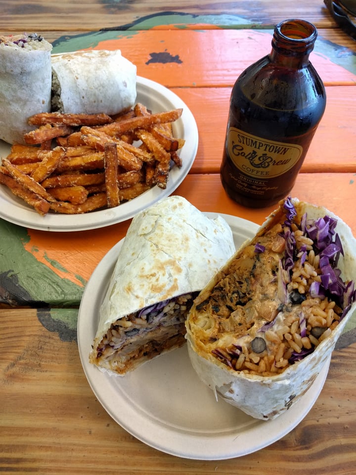 photo of Organix Barbacoa Burrito shared by @veganfoodsnob on  13 Dec 2017 - review