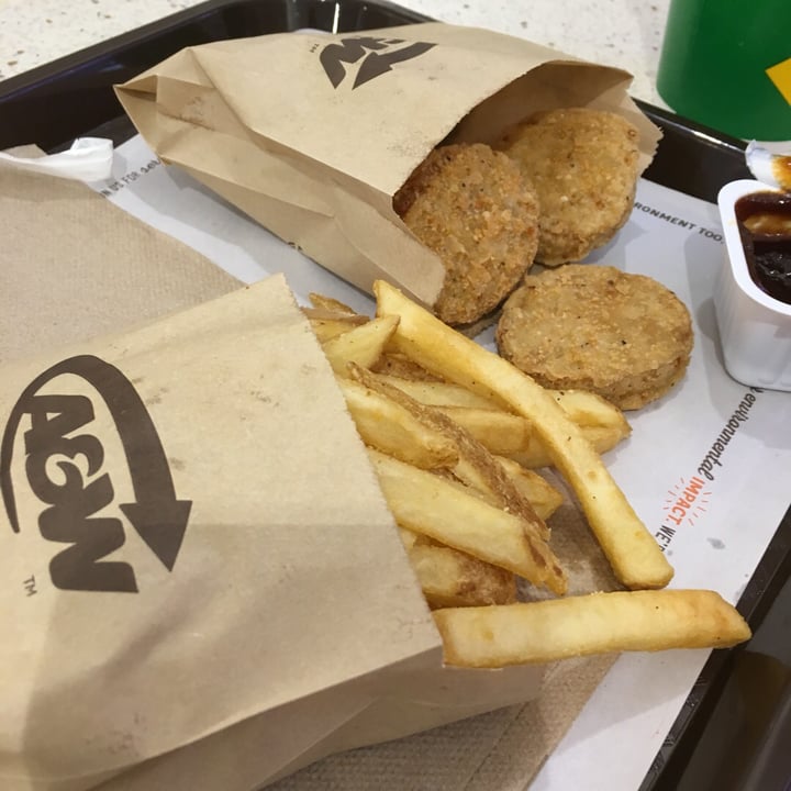 photo of A&W Canada Plant Based Nuggets shared by @selene00 on  12 Dec 2019 - review