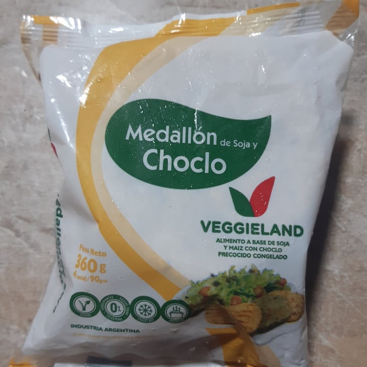review photo of Veggieland Medallón de soja Y Choclo shared by @abri1 on 10 Apr 2021 - review