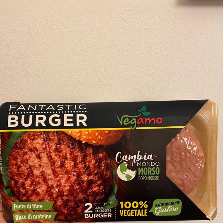 photo of Vegamo Fantastic Burger shared by @francineveg on  18 Oct 2021 - review