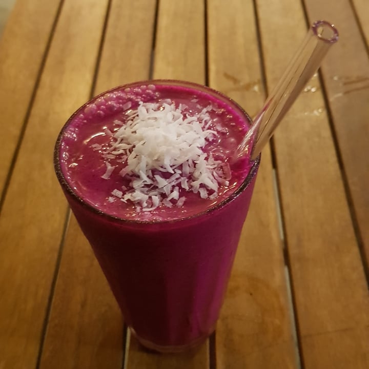 photo of PLANTA Saigon Pink Dragon Coconut Refresher shared by @transit-future on  16 Dec 2020 - review