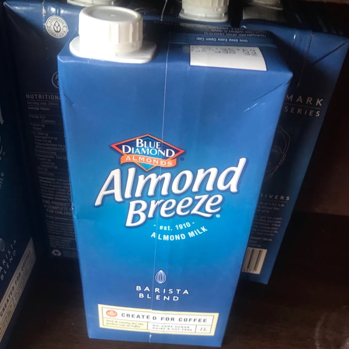 review photo of Blue Diamond Almond Breeze shared by @rosecavelltaylor on 25 Sep 2021 - review