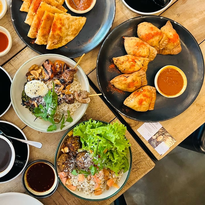 review photo of Nonie's Restaurant Vegan Sisig shared by @andeetheexplorer on 24 Feb 2022 - review