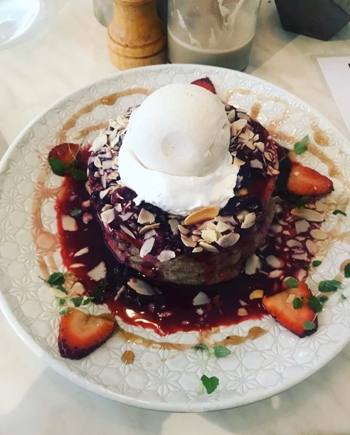 review photo of Serotonin Eatery Positive Pancakes shared by @nicoleemmabeith on 08 Feb 2020 - review