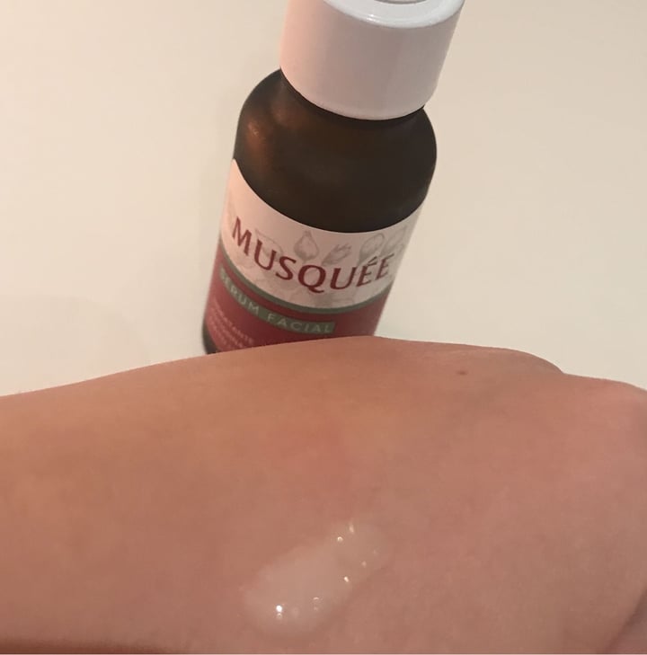 photo of musquée Musquée Serum facial shared by @marimateus on  02 May 2022 - review