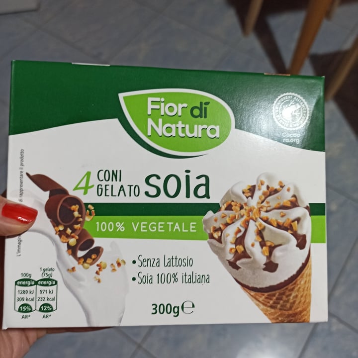 photo of Fior di Natura 4 coni gelato soia shared by @viveregreenn on  19 Mar 2022 - review