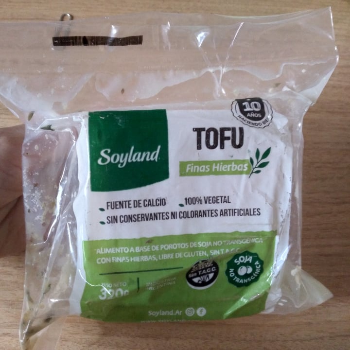 photo of SoyLand soyland tofu con hierbas shared by @fernandantiespecista on  13 Sep 2022 - review