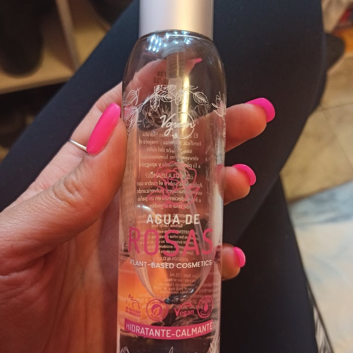 photo of Vgreen Agua De Rosas shared by @noenoemi92 on  02 Sep 2021 - review