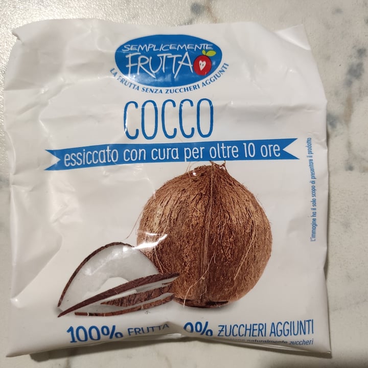 review photo of Semplicemente frutta Cocco essiccato shared by @marti97 on 10 Mar 2022 - review