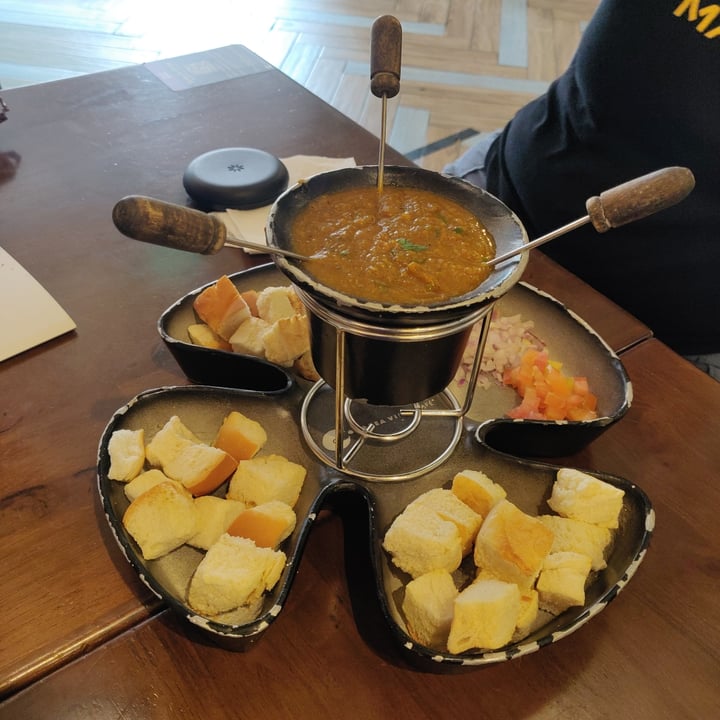photo of Tea Villa Cafe Singapore Pav Bhaji Fondue (Veganized) shared by @hownowbrownkow on  25 Oct 2020 - review