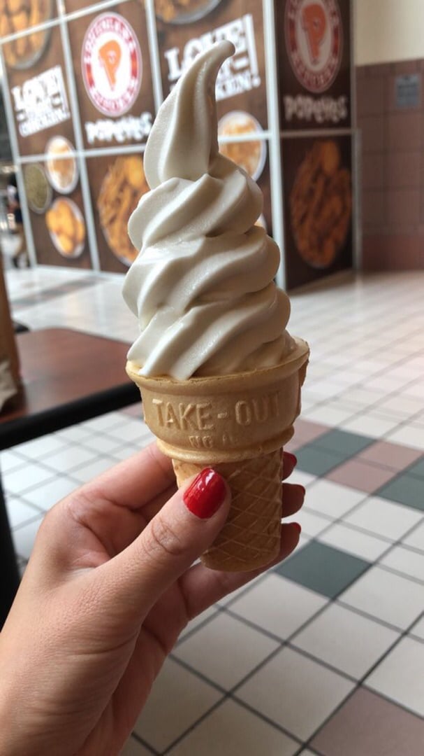 photo of Earth Burger Coconut Soft Serve shared by @klombard on  23 Sep 2018 - review