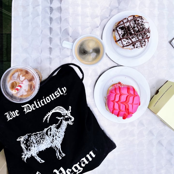 review photo of Coffee Boy Do-boy vegan doughtnuts shared by @nobloodnotears on 19 May 2022 - review