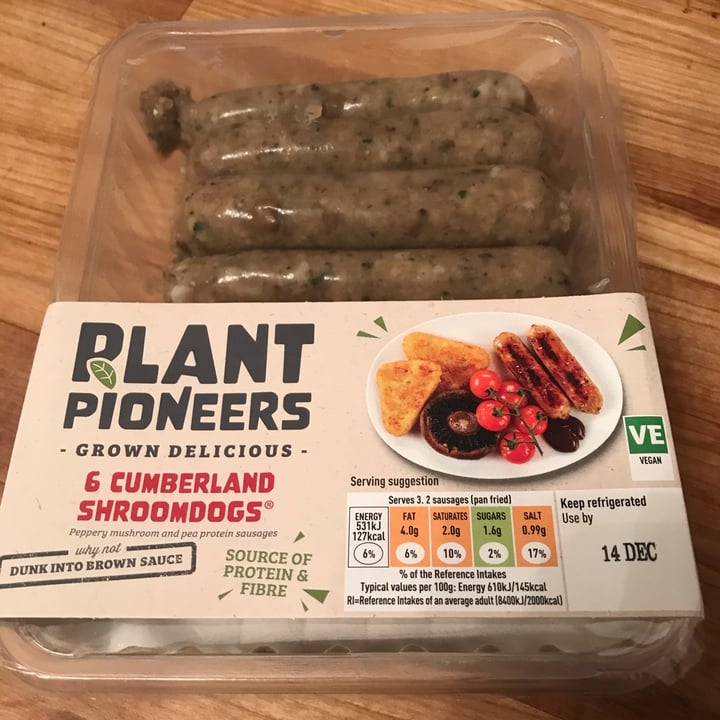 photo of Plant Pioneers Cumberland Shroomdogs shared by @melissashode on  17 Dec 2021 - review