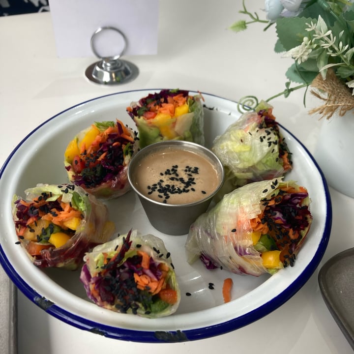 photo of Oh My Soul Cafe Free-Spirit Rolls shared by @shanwels on  26 Nov 2022 - review
